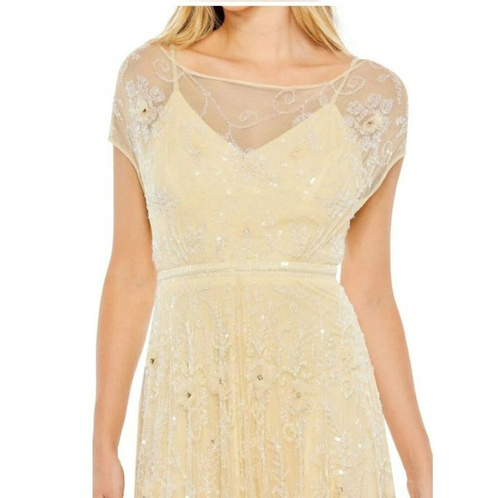 Mac Duggal 3D Floral Beaded Illusion Neck Formal Gown Maxi Dress Yellow 10 NWT - Picture 3 of 10